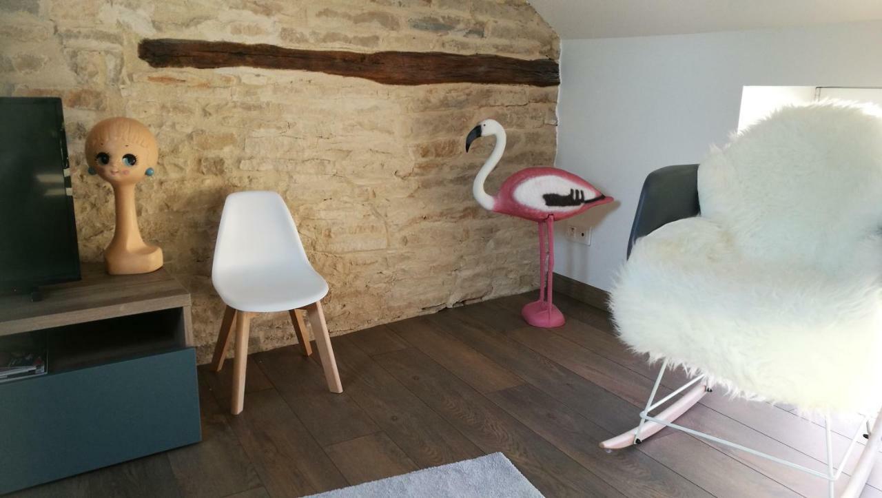 Chez Twiggy - Guesthouse Vintage A Prenois Luaran gambar